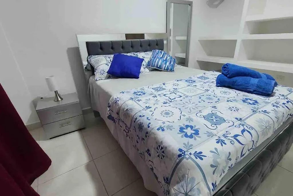 Cozy, Apartamento A Solo 10 Minutos Caminando A Playa Dormida, Con Piscina Y Parqueadero. Santa Marta  0*, Santa Marta (Magdalena)